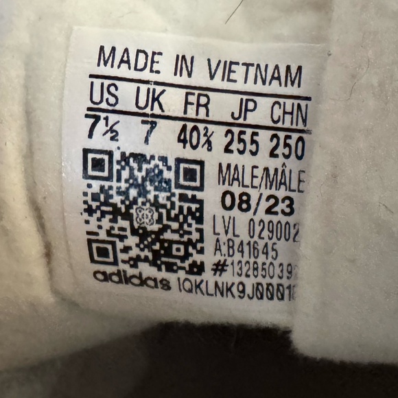 Adidas Gazelle Sneakers (Women’s US 7.5) - Picture 6 of 9